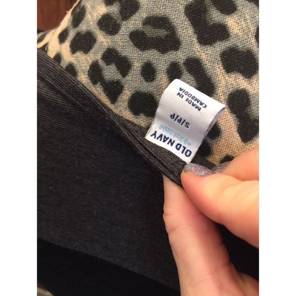 Small Old Navy Casual Dress - Picture 4 of 5